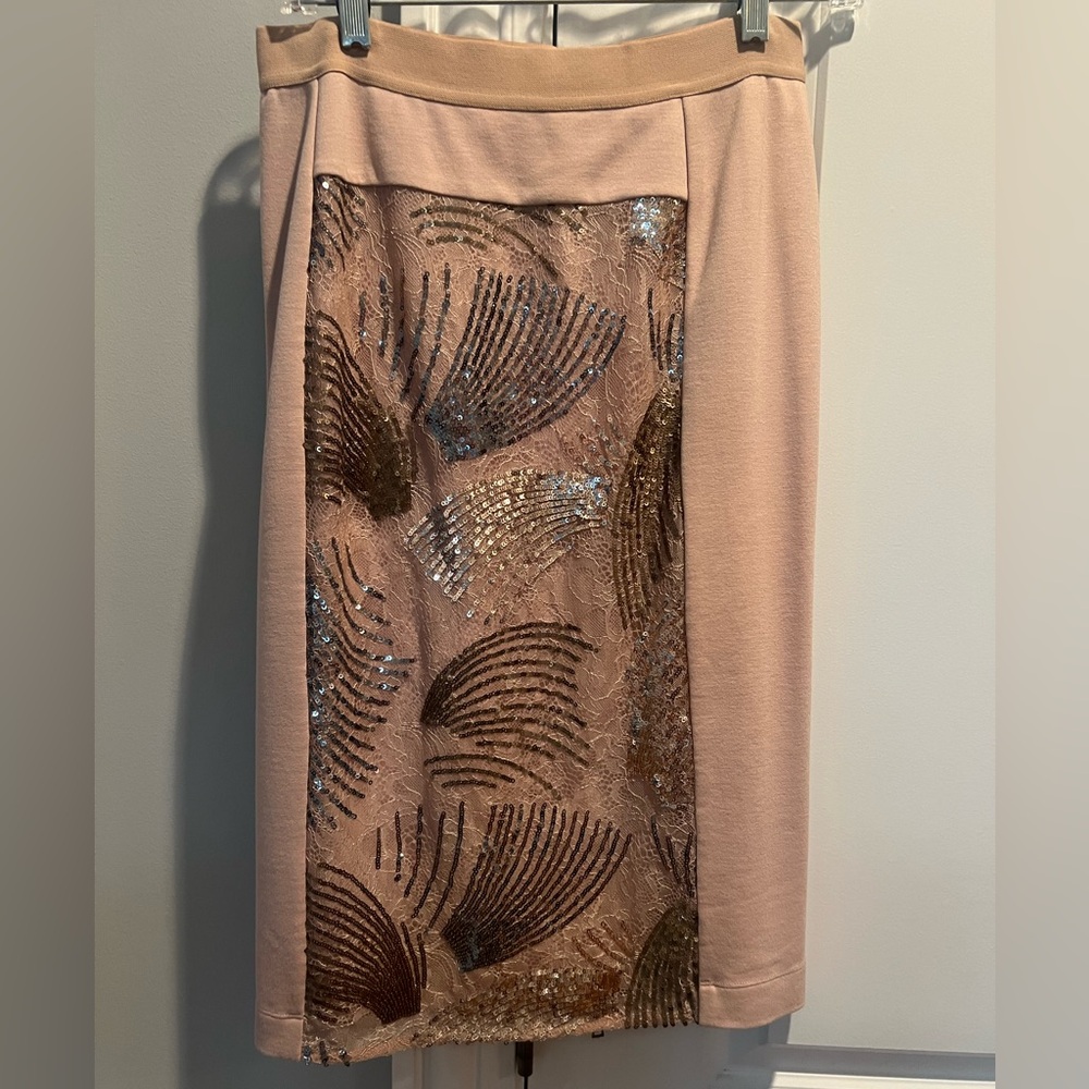 BCBG skirt, size small. Worn once.